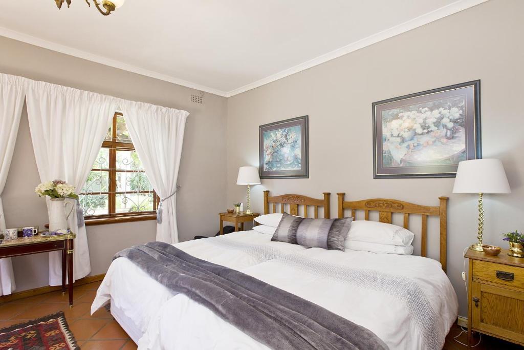 Tiana Guest House เคปทาวน์ ห้อง รูปภาพ